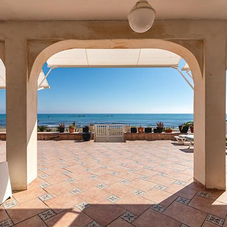 Beachfront Bliss: Apartamento A Pie De Playa 알리칸테 외부 사진