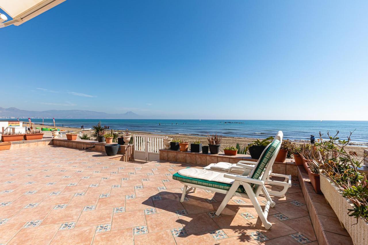 Beachfront Bliss: Apartamento A Pie De Playa 알리칸테 외부 사진