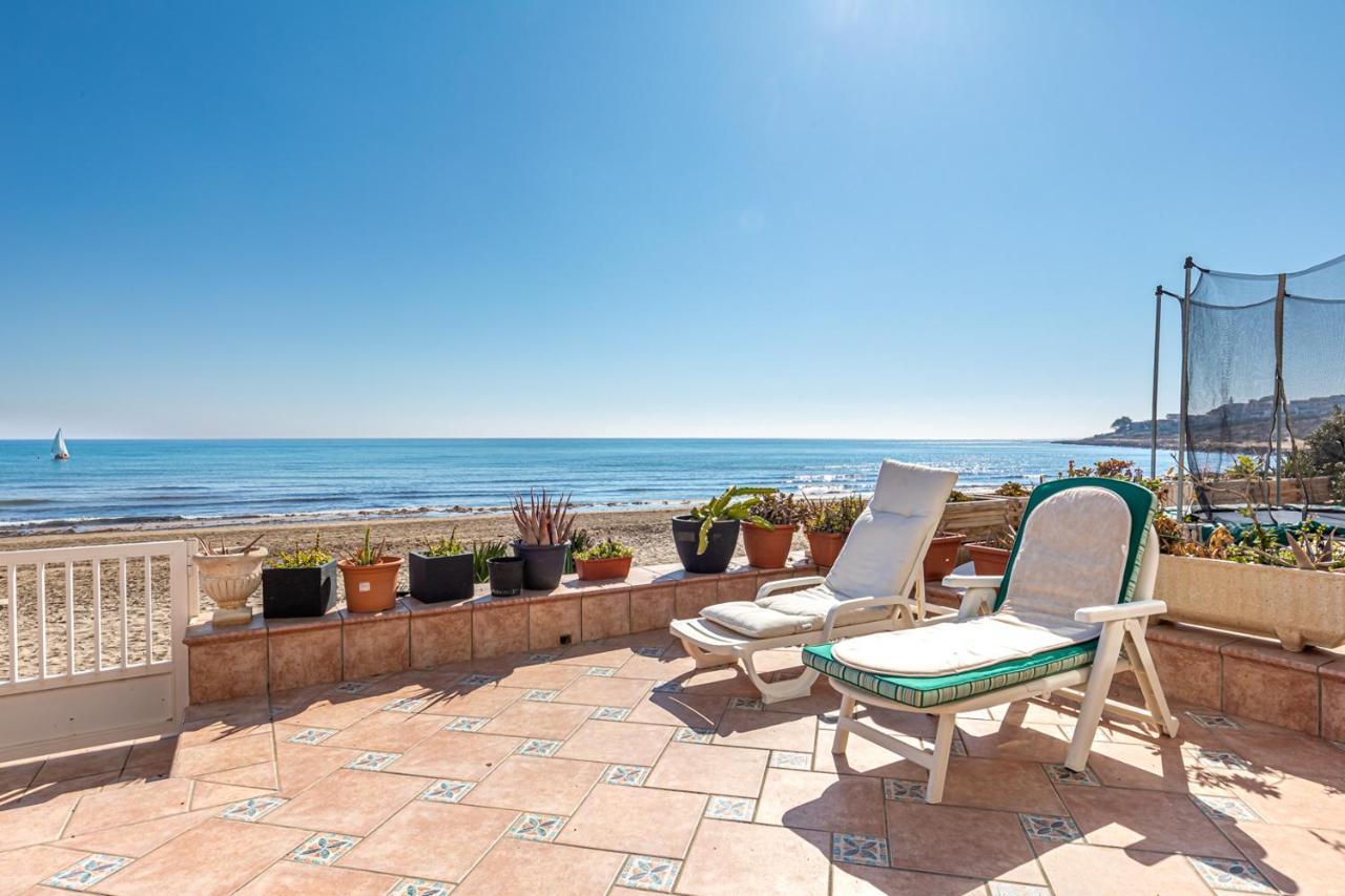 Beachfront Bliss: Apartamento A Pie De Playa 알리칸테 외부 사진