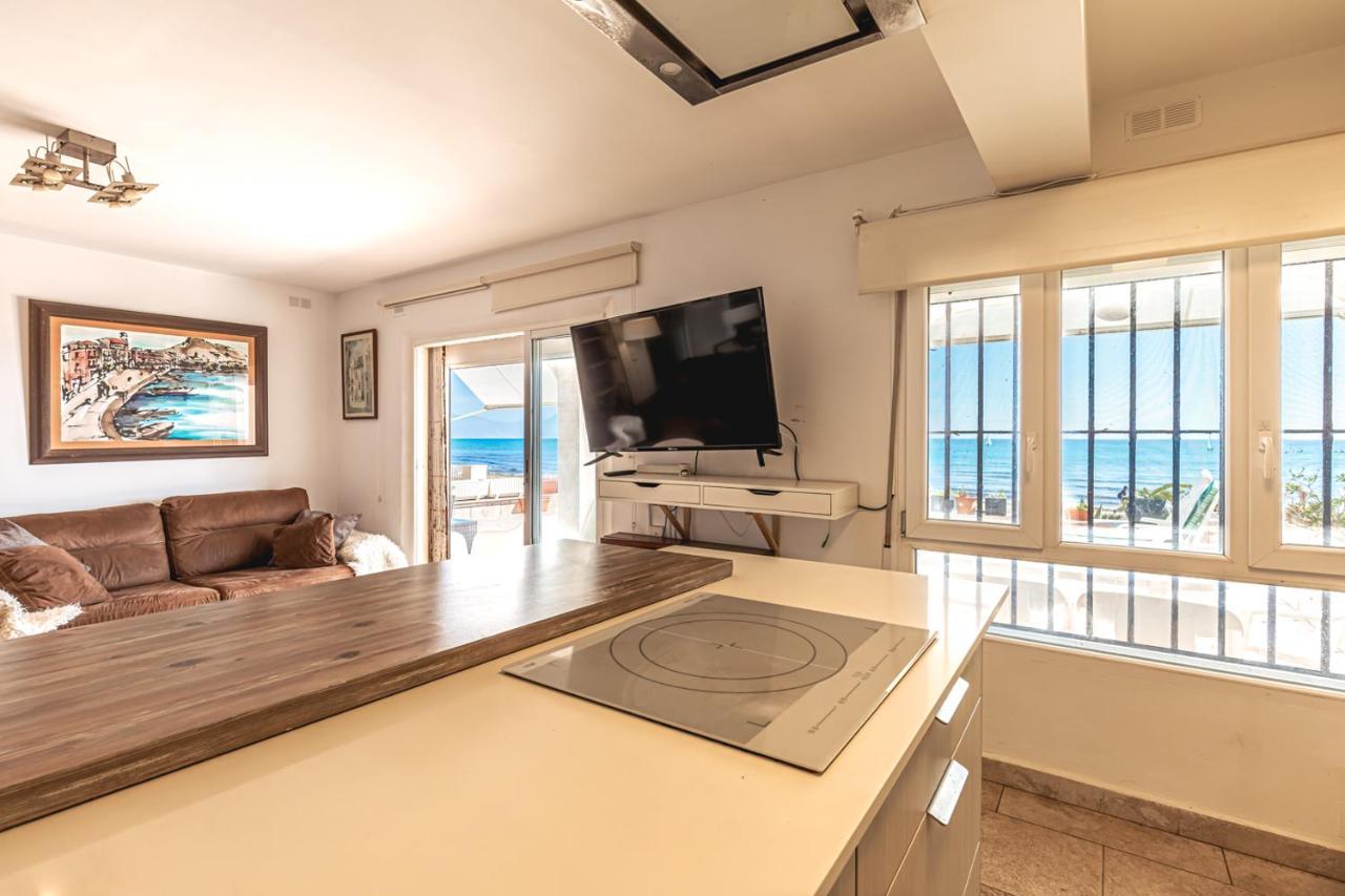 Beachfront Bliss: Apartamento A Pie De Playa 알리칸테 외부 사진